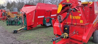 York Machinery Sale (hedgers, buckets, livestock equip, spares and wheels) - November timed online auction