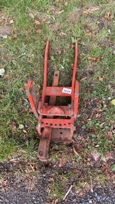 David Brown 995/996 drawbar assembly, may fit other models, good order