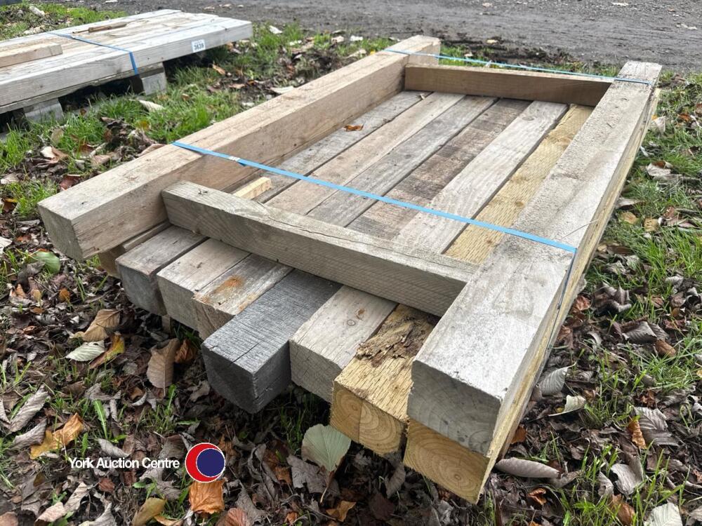 10 x 4in x 4in fence posts | York Machinery Sale (hedgers, buckets ...