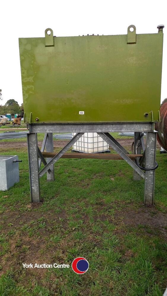 Integ 2750 litre diesel tank on a galvanised frame | York Machinery ...