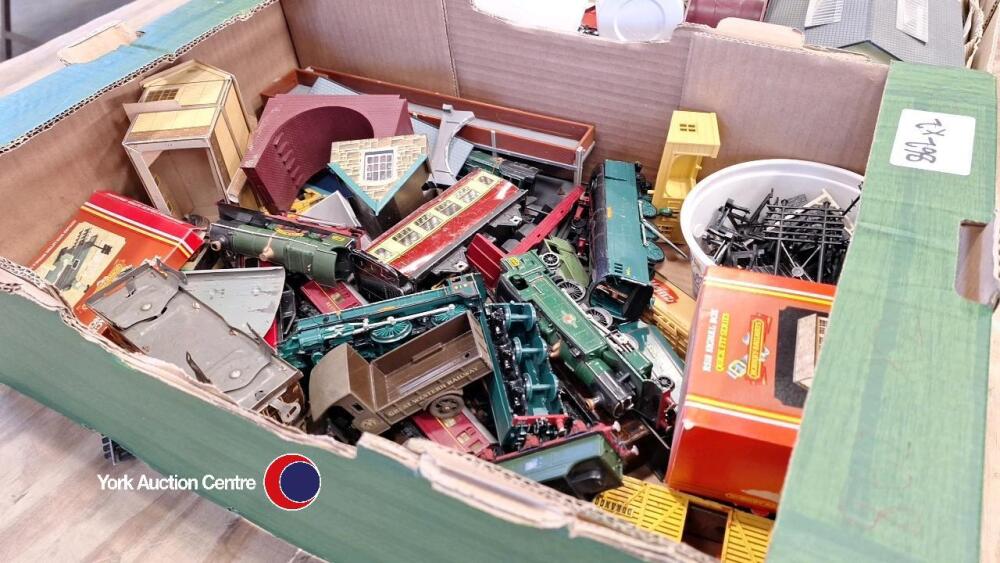 2 x boxes of model railway items including locos and Hornby etc | March ...
