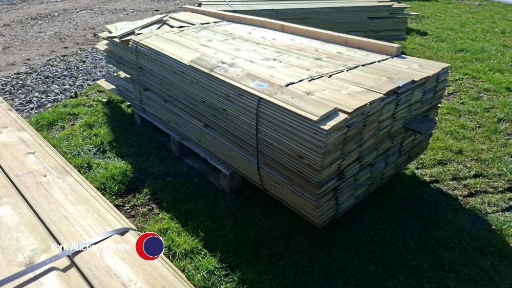 150 x LogLap, various sizes, 3m - 4m length. All timber tanalised ...
