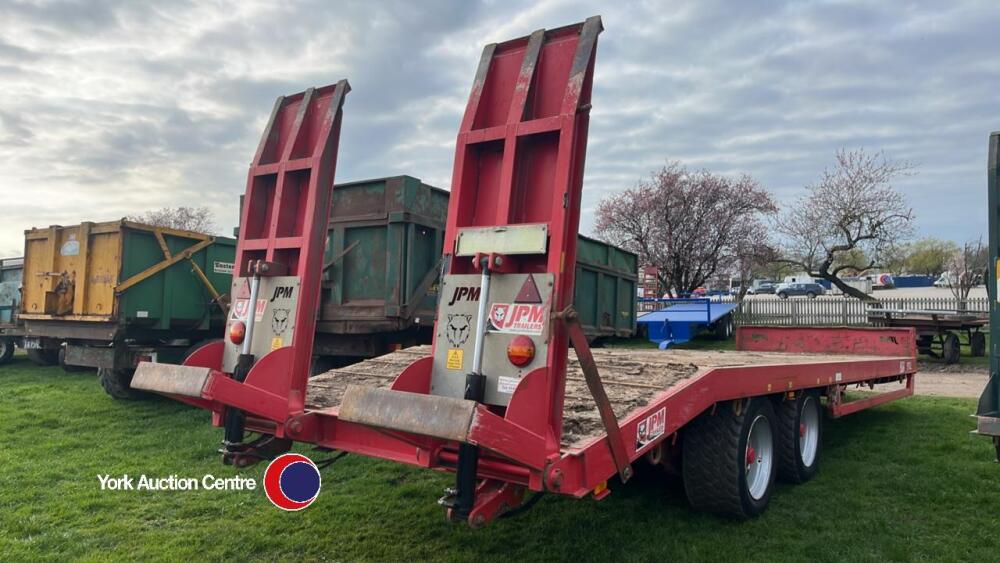 JPM 19TLL low loader, 9m, 455/40R22.5 stud wheels, air brakes, sprung ...