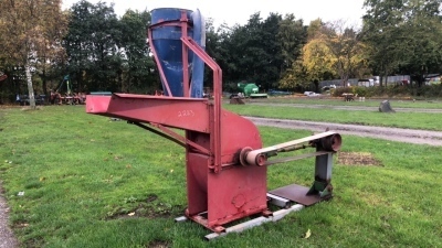 Vintage Massey Ferguson hammer mill, working order, PTO driven