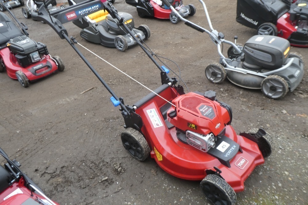 Toro Vortex 21693 Super Recycler pedestrian mower | York Auction Centre ...