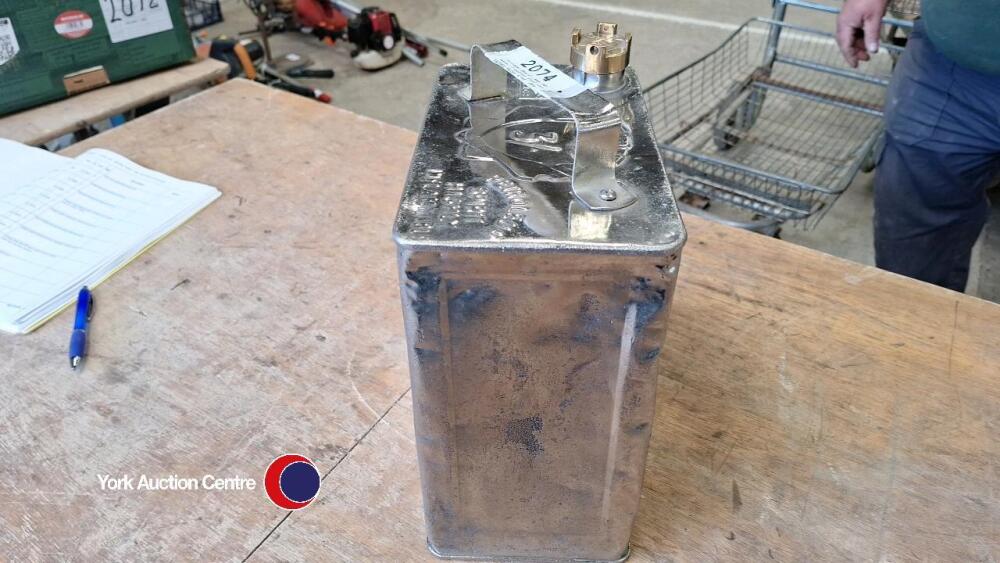 Vintage Shell- Mex BP metal 2 gallon fuel can marked Valor 4-48, has ...