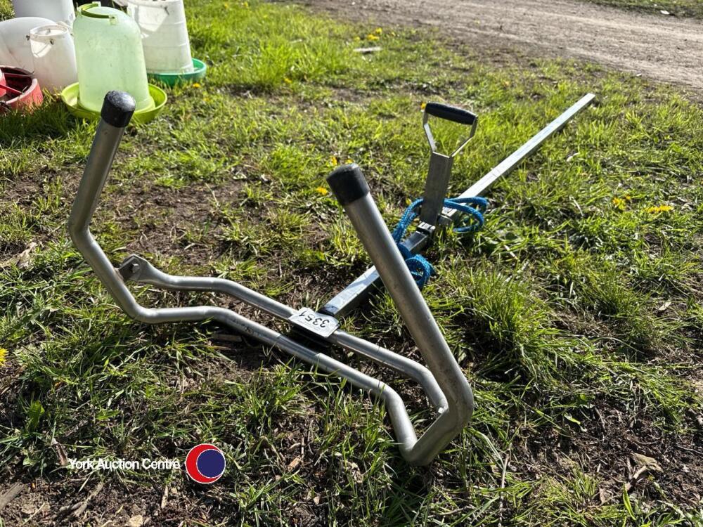 Vink calving aid c/w ropes, little use | York Machinery Sale (hedgers ...