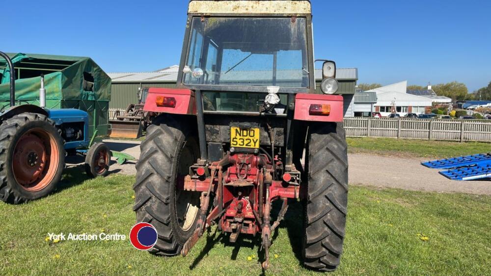 International 884 tractor, good runner, NDO53ZY, 1982- V5 LOGBOOK IN ...