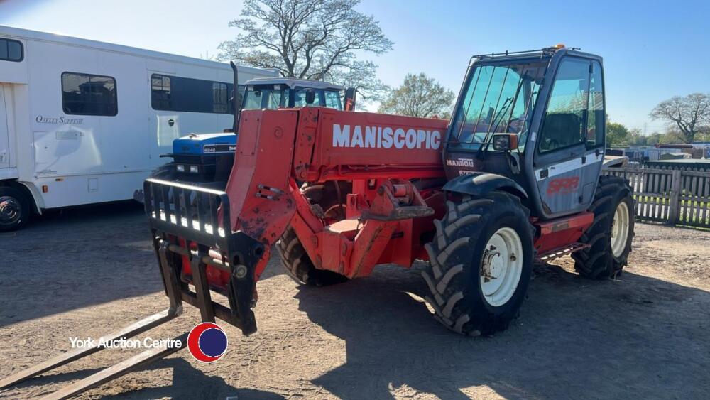 Manitou MT1330 telehandler, KR02 KDK, 7311hrs, pallet tines, key and V5 ...