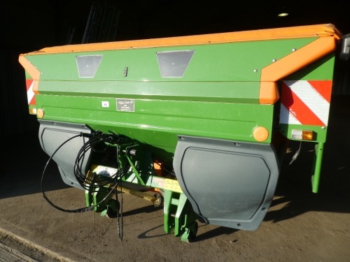 2015 Amazone ZAM 1501 twin disc fertiliser spreader c/w OM 18-24 discs, extension hoppers and trolley wheels, hydraulic headland kit