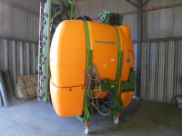 2015 Amazone UF1801 mounted 24m sprayer, 1800ltr tank, NSTS tested to January 2023.
