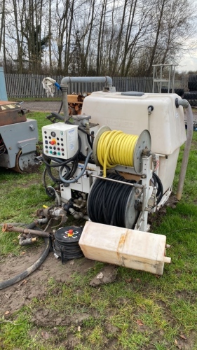 Industrial drain jetter