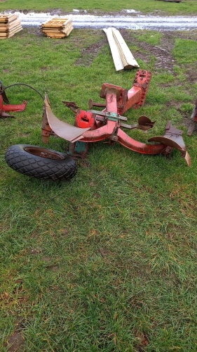 Kverneland plough parts