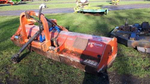 Kuhn VKM 280 flail topper