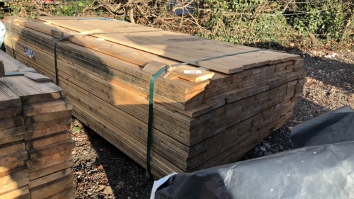 Pack of new oak beams, planed boards, spars, joists, T&G, shiplap, mixed sizes joinery etc, 8ft x 4”x1”