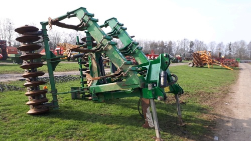 2014 Great Plains/Simba Flatliner 4.5m hydraulic folding 7 leg subsoiler c/w rear DD roller, 2012