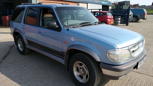 1997 Ford Explorer 4.0 V6 petrol automatic. Blue/grey, P156MNO. MOT 17.10.22, 5 doors, 2wd self adapts to 4wd or can be switched off. Tailgate pop up window, electric windows, mirrors, seats, air con. Was produced 1996 and imported Jan 1997. Only 1997 reg