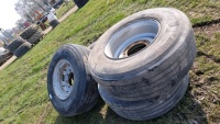 4 super single rims and tyres, 8-stud 385/65/22.5