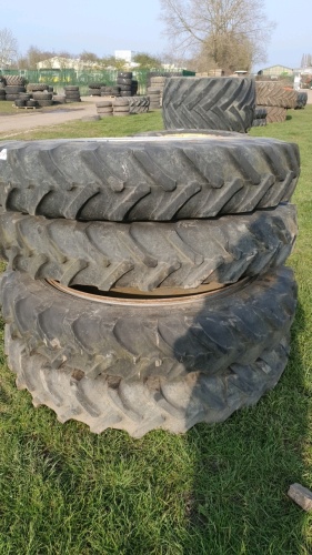 4 JCB Fastrac row crop wheels, 11.2R42 (270/95R42)