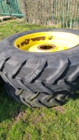 Pair of 16.8/38 wheels
