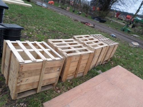 4 x wood packaging crates, unused