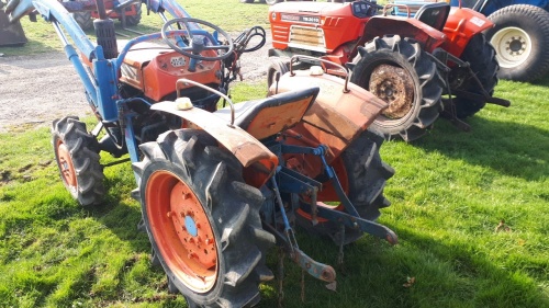 Kubota L1500 4wd tractor loader 171