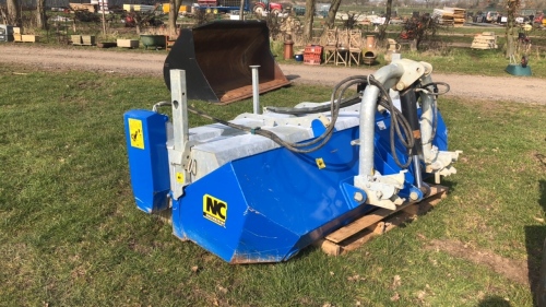 NC Link-a-Sweep roadbrush, 2600 wide, only used twice, 2020.