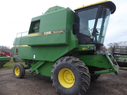 John Deere 1065 combine and 12ft header York Machinery Sale Tractors vehicles machinery livestock equipment March timed online auction York Auction Centre