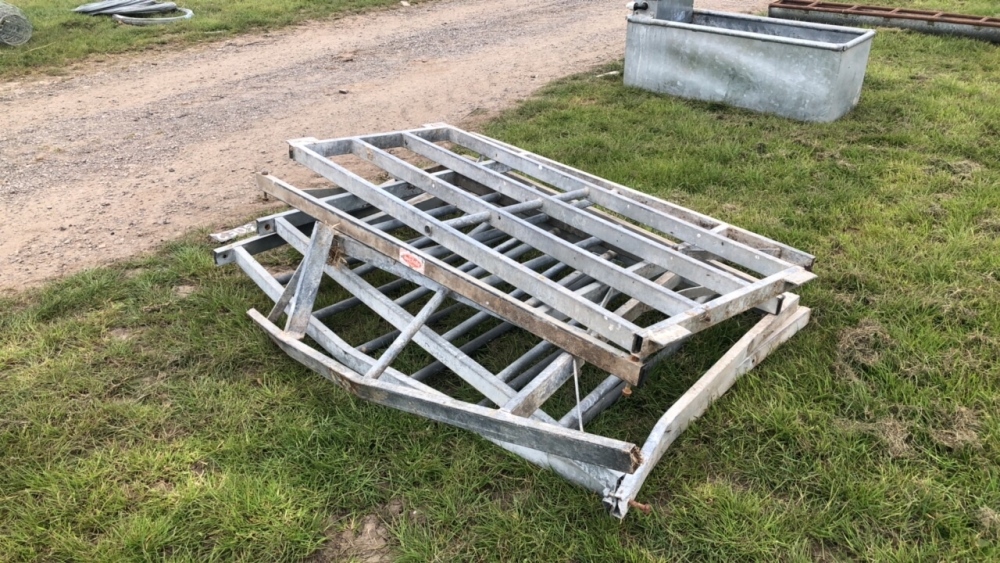 Ritchie sheep round bale feeder | York Machinery Sale (hedgers, buckets ...