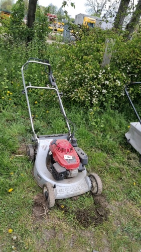 Honda Izy mower