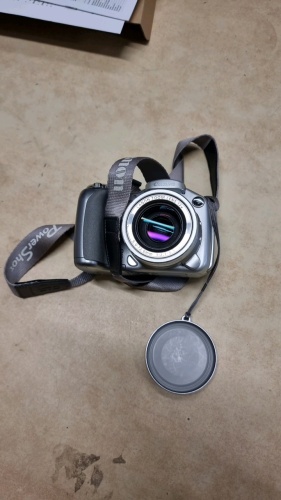 Canon Powershot S215 camera