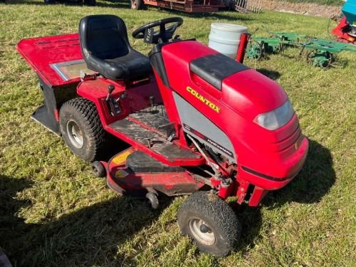 Countax C300H ride on mower (Honda engine) c/w mulch deck and deck with collector