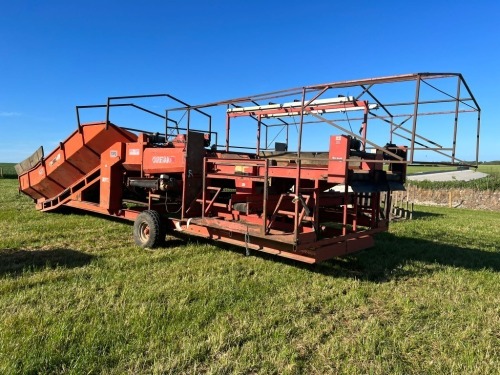 Tong Caretaker 60" mobile grader 