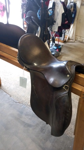 18" Medium wide brown GP saddle