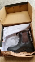 Size 4 Dublin brown jodhpur boots, still tagged