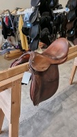 17" Jeffries Falcon hawk event saddle, medium fit, tan, general signs of ageing and use