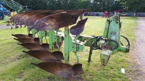 Dowdeswell DP 1005 5F plough