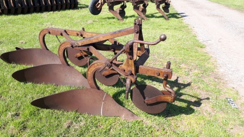 Ferguson 3F plough