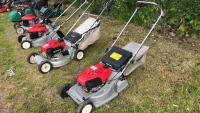 Honda HRB 423 roller mower with grassbag