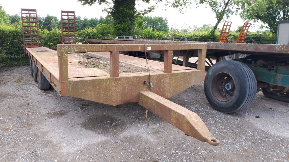 Tri axle beaver tail low loader trailer | York Machinery Sale ...