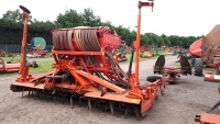 Kuhn Venta LC402 and HR4003 combination drill