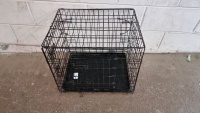 Metal travel dog crate