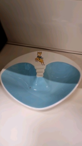 Babycham ashtray and collectables, some with slight damage