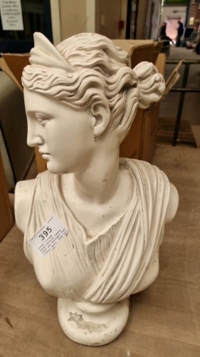 Large vintage Roman-Grecian ladies head and shoulders bust indoor decor, 50cm tall