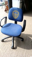 Swivel Leeds United office chair