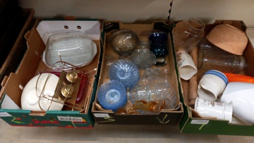 3 boxes of glassware and kitchenware items