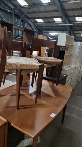 Pull out leaf dining table and 4 wicker chairs