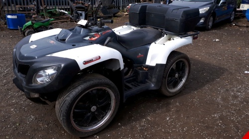 Quadzilla RS 700 4x4 quad bike, starts off key
