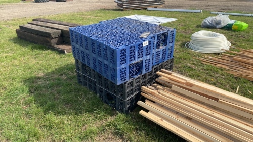 4 x soakaway crates