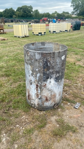 Round riveted galvanised water tank 760x1120